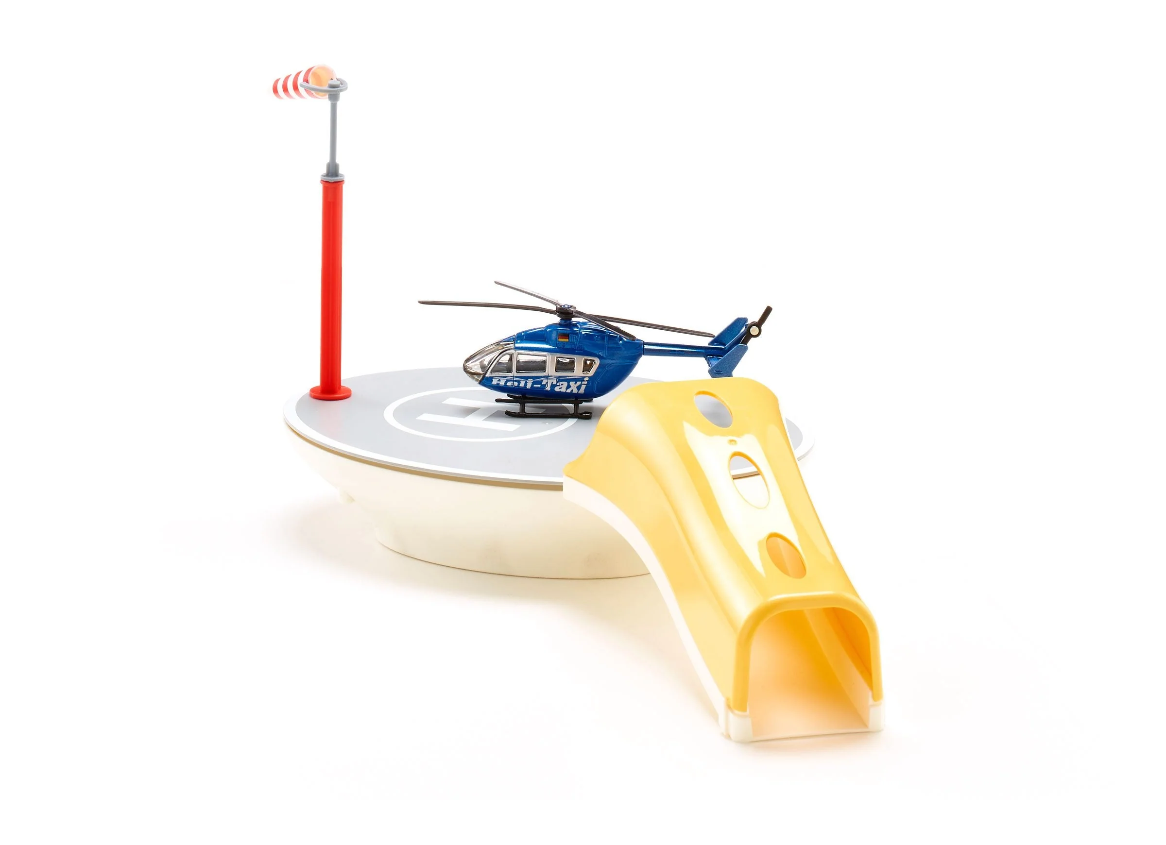 Siku World City Heliport with Helicopter - Image 6