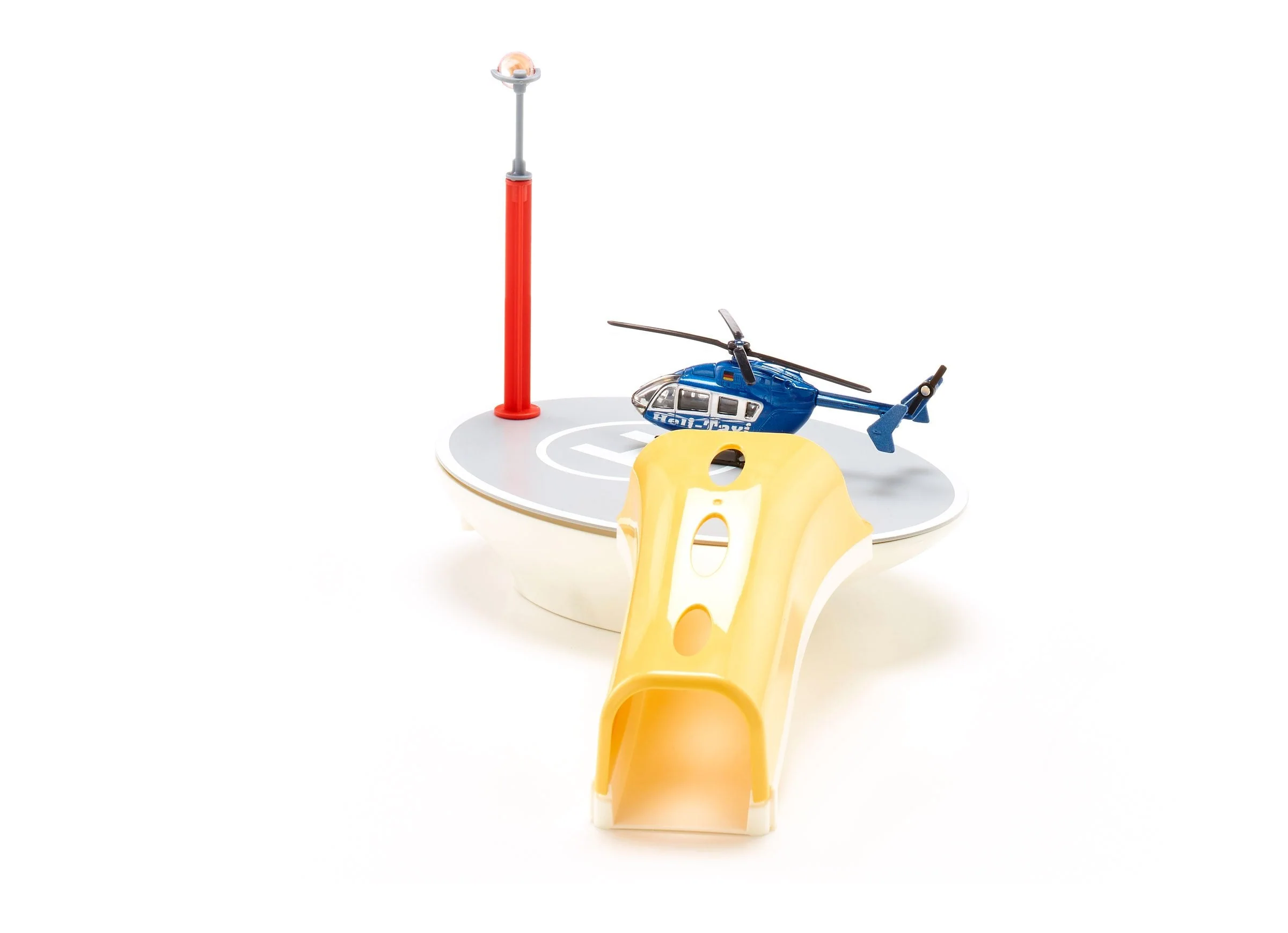 Siku World City Heliport with Helicopter - Image 8