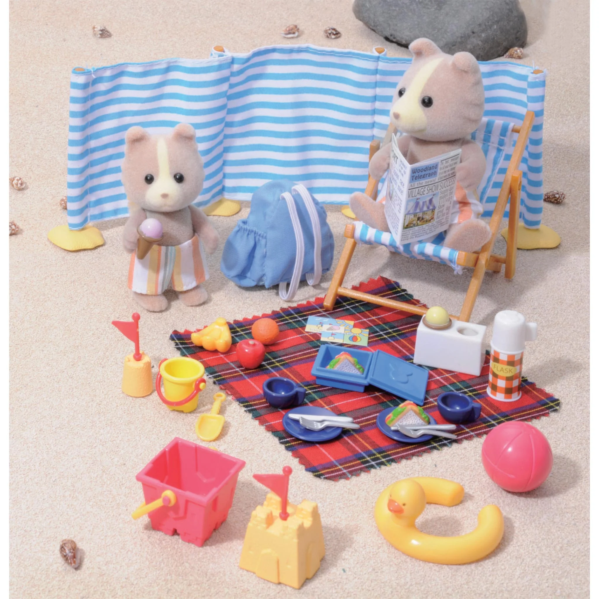Sylvanian Families Day At The Seaside - Image 3