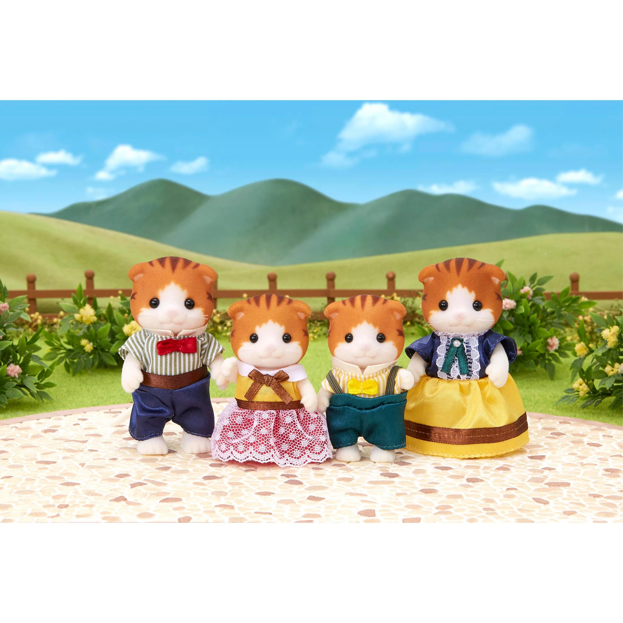 Sylvanian Families Maple Cat Family - Image 4