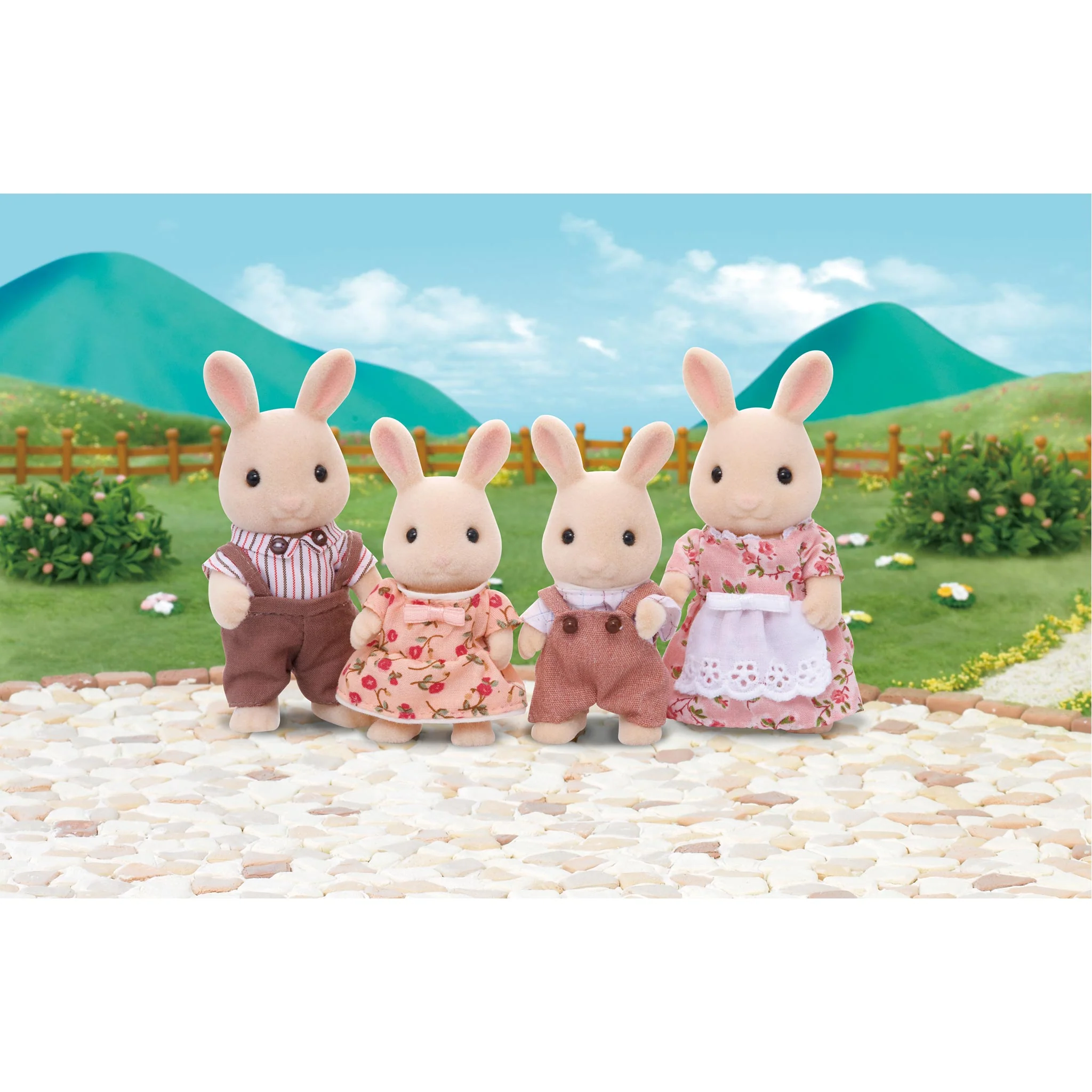 Sylvanian Families Buttermilk Rabbit Family - Image 2
