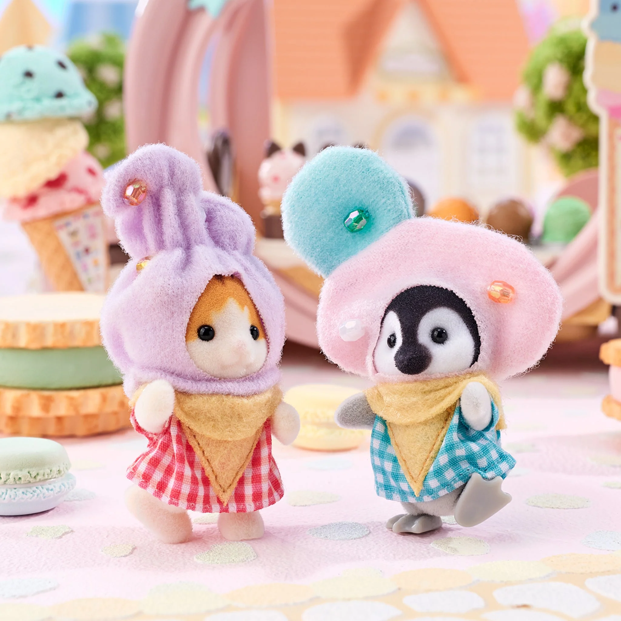 Sylvanian Families Baby Duo - Ice Cream Sundae - Pre Sale - Image 2