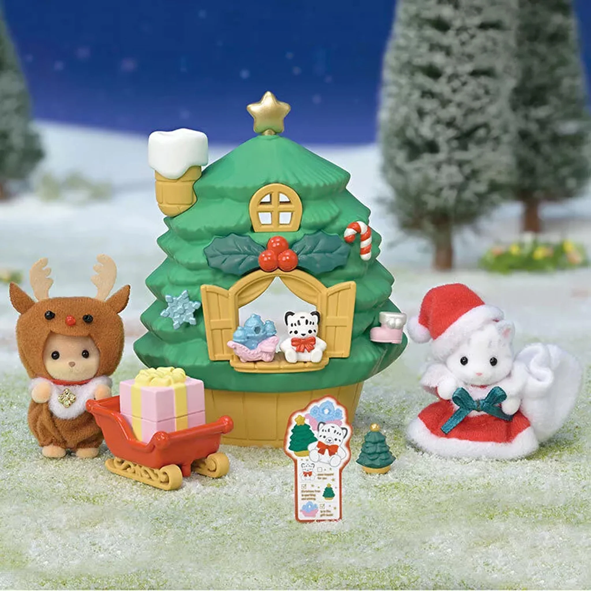 Sylvanian Families Baby Santa's Christmas Tree House - Image 4