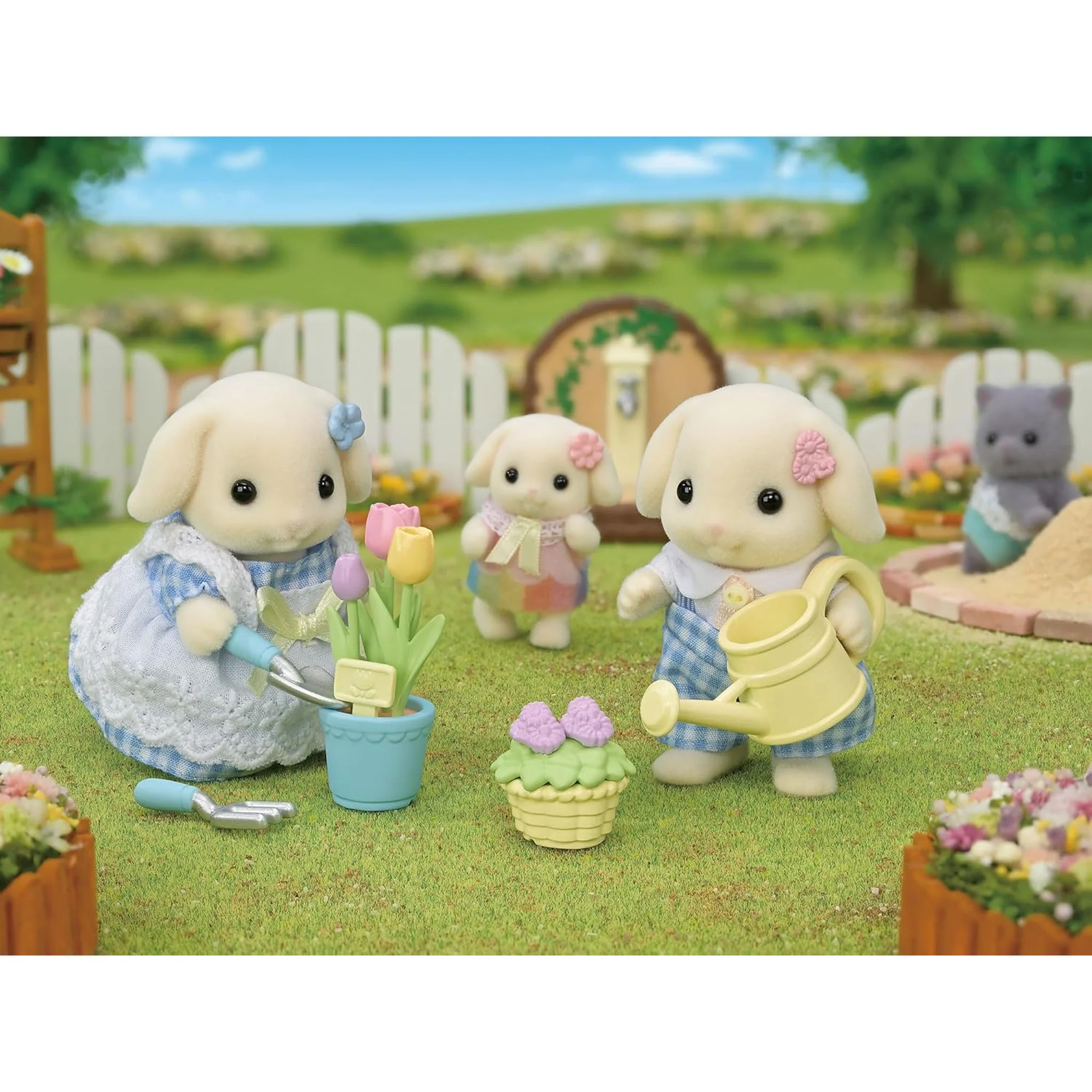 Sylvanian Families Blossom Gardening Set - Image 3