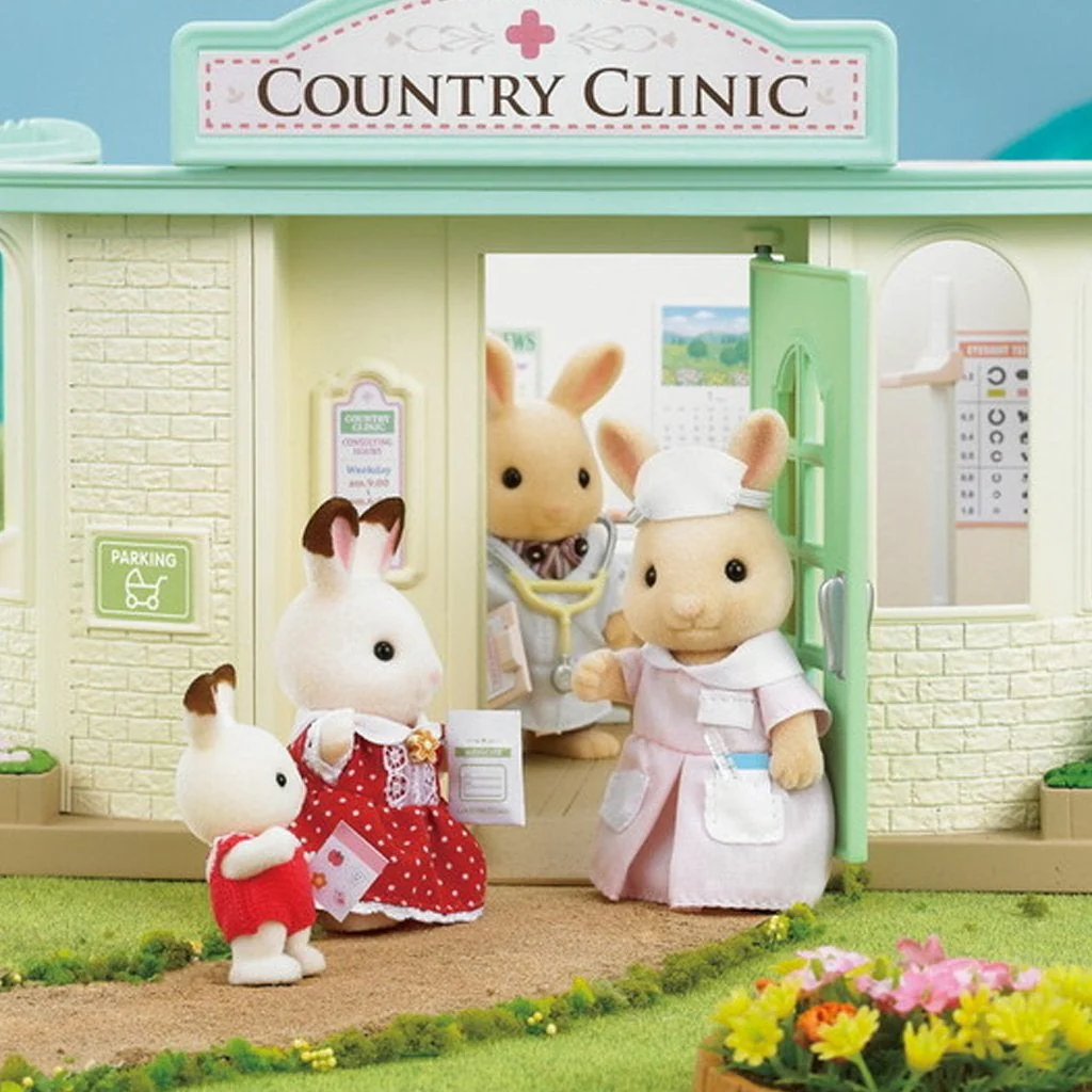 Sylvanian Families Country Doctor - Image 5