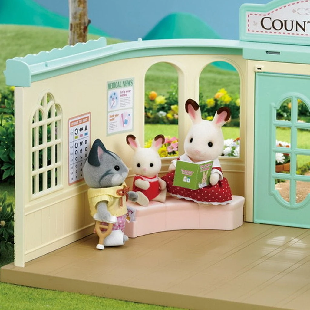 Sylvanian Families Country Doctor - Image 6