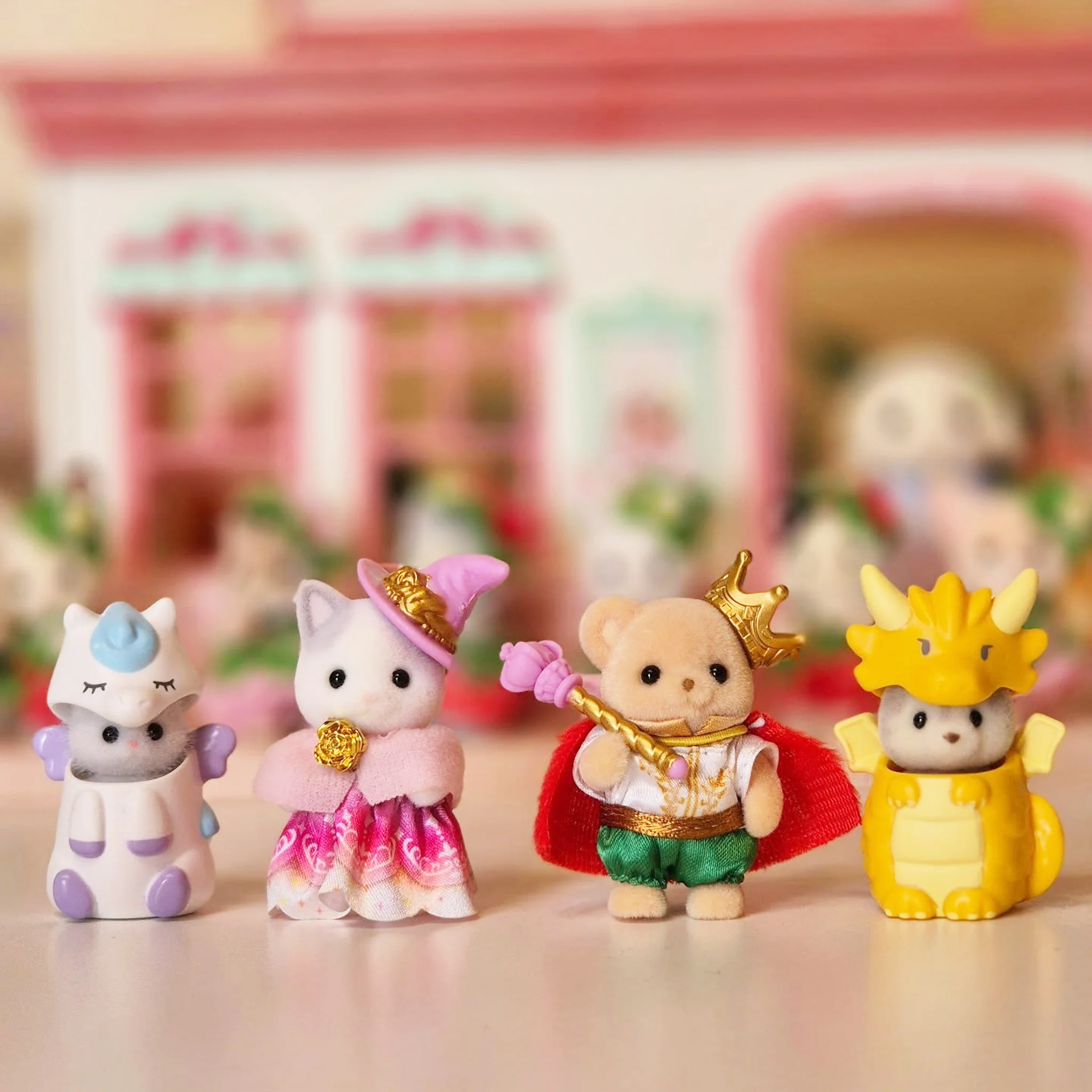 Sylvanian Families Fantastical Fairytale Friends Set - Image 4