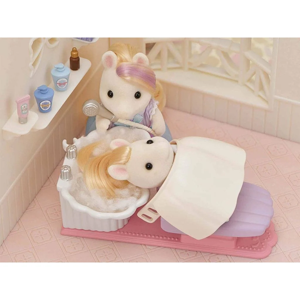 Sylvanian Families Fashionable Styling! Beauty Hair Salon - Image 8