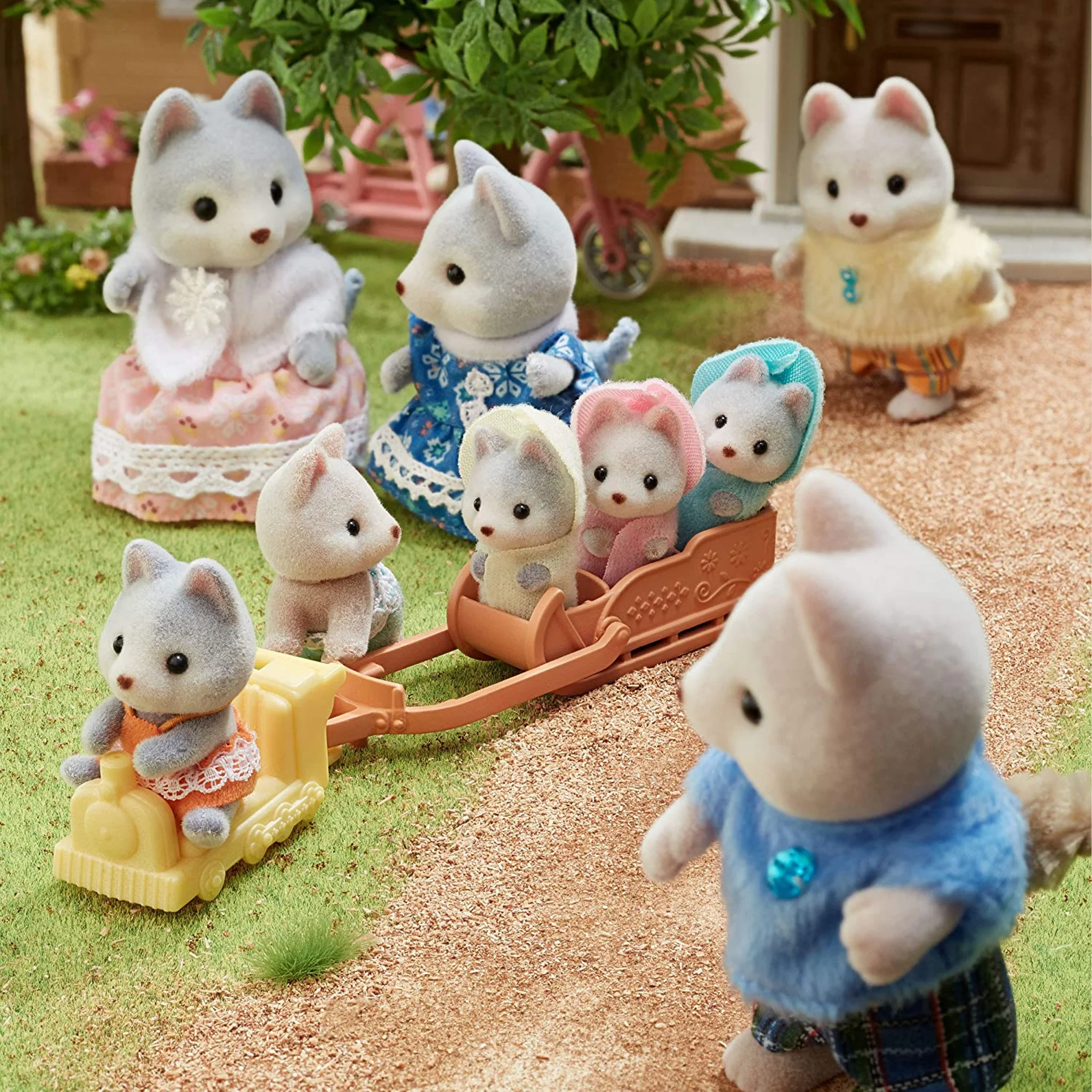 Sylvanian Families Husky Family - Image 4