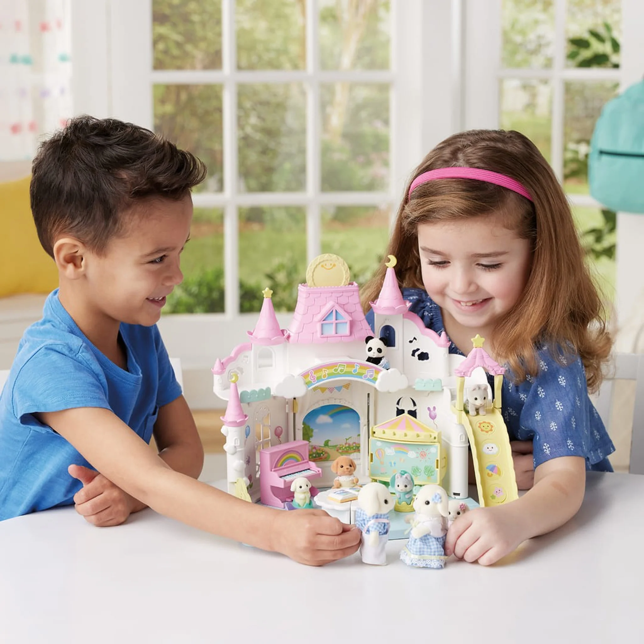 Sylvanian Families Sunny Castle Nursery Set - Image 6