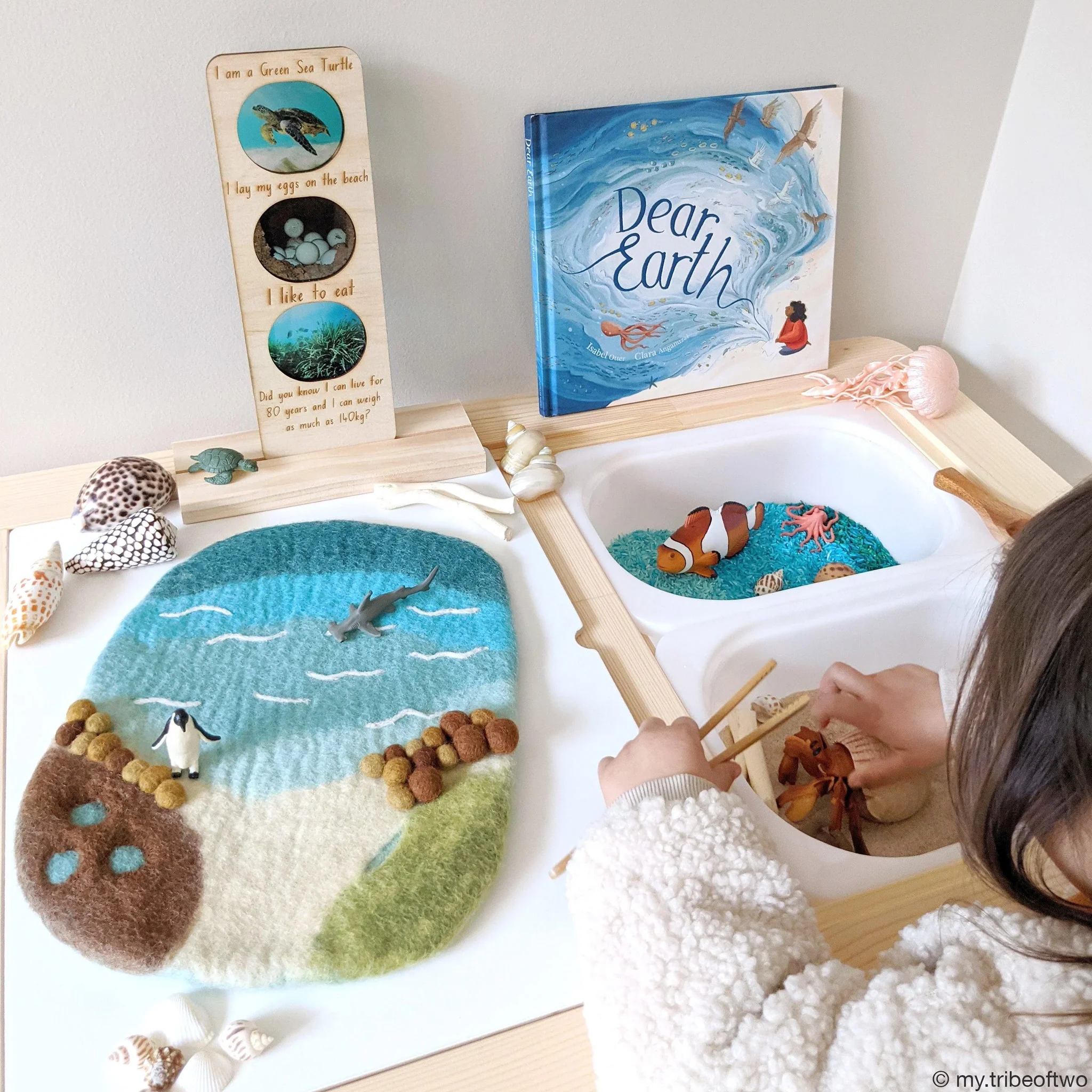 Tara Treasures: Sea, Beach and Rockpool Play Mat Playscape - Image 2