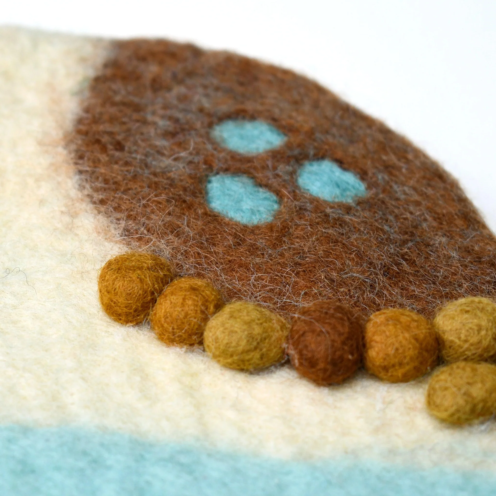 Tara Treasures: Sea, Beach and Rockpool Play Mat Playscape - Image 7